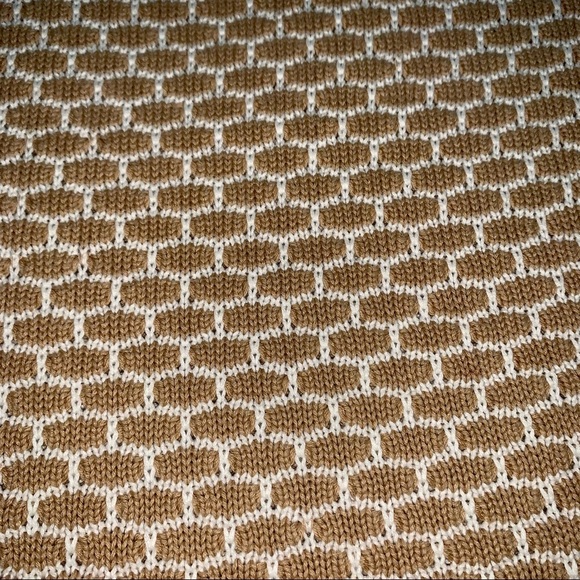 Lane Bryant Short Sleeve Sweater Tan Size 22/24 - Picture 4 of 7